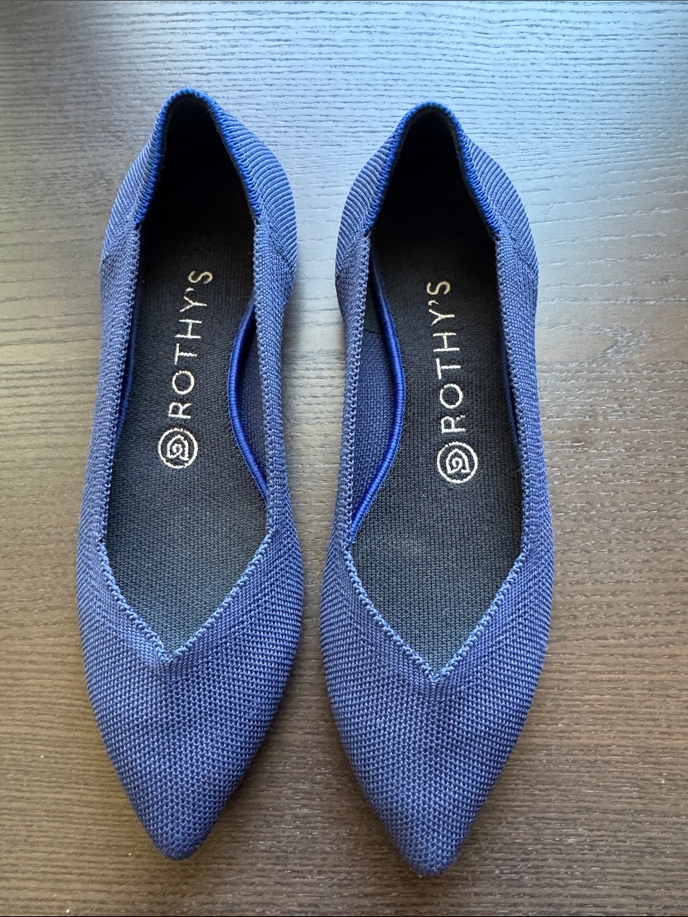 Rothy's Navy Pointed Knit Flats - Women's LIKE NEW